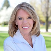 FOX 17 : WXMI TV Employee Terri Deboer's profile photo
