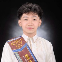 Quantiful Employee Leuan Santos's profile photo