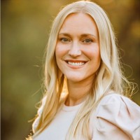 Vocal Coaching Employee Sarah Motlong's profile photo