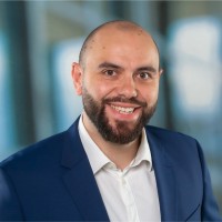 Andreas Born Email