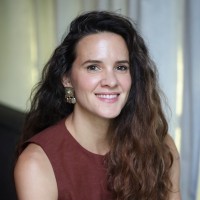 Laura Mauricio Email & Phone Number
