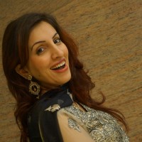 Maryam Iqbal Email