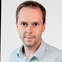 Jan Holub Email