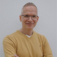 Avery Dennison Label and Packaging Materials Employee Ronny Abram's profile photo