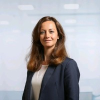 Anne Makrutzki Email