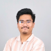 TRipples Employee Justine B.'s profile photo