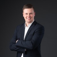 Simon Freitag Email