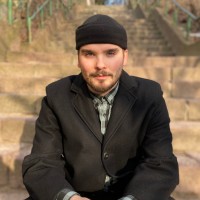 Tomas Gavelis Email