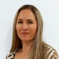 Iolanda Hazell Email & Phone Number