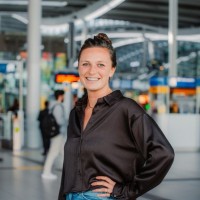 Anne van Oordt Email & Phone Number
