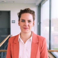 Julia Masloh Email
