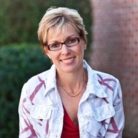 Stortz & Associates Employee Cindy Ernst's profile photo