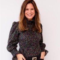 Myriam Gonçalves Email & Phone Number