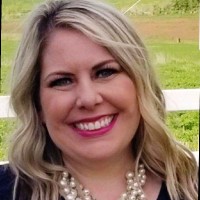 Farnsworth Orthopedic Physical Employee Julie Walker's profile photo