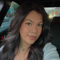 Caroline Herquinigo Email & Phone Number
