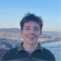 Charles Schwab Employee Oliver Ramirez's profile photo