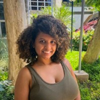 Beatriz Brandão Email
