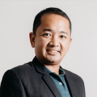 Email e telefono di Poch Ceballos