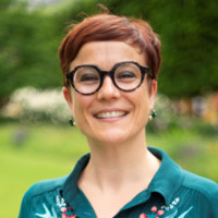 Julie Chauvel Email