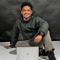 Luis Salinas's profile photo