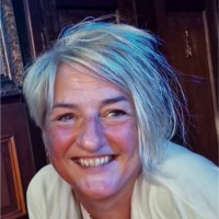 Linda Schoone Email