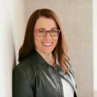 Anna McCormick Email & Phone Number