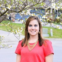 Kelly Yarlett Email & Phone Number