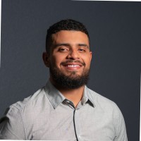 REAL BROKER Employee Roberto Cisneros's profile photo