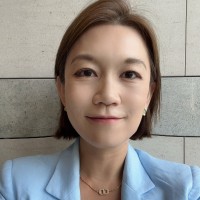 Yuki L. Email