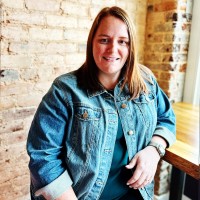 2ULaundry Employee Gini Perri's profile photo