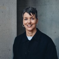 E-mail e número de telefone de Sonja Hornberger