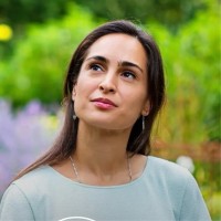 Ahmad Tea Employee Zahra Afshar's profile photo