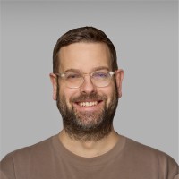 Reynir Bragason Email