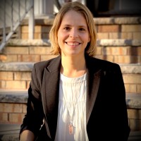 Earth Animal Employee Maria Lange's profile photo