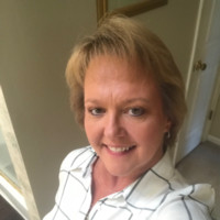 Oaks Senior Living Employee Tina Wommack's profile photo