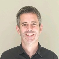 Urtzi Uribetxebarria Email
