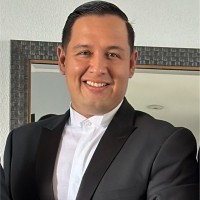 César Zárate Romero Email