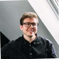 Oliver Åman Email