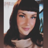 SalesAPE.ai Employee Sarah Jade's profile photo