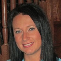 Vista Prairie Communities Employee Jenn Panitzke's profile photo