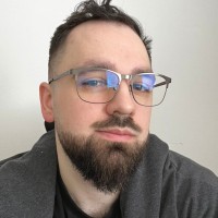 Andrej MacKo Email