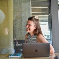 DIDIOM Employee Pauline B.'s profile photo