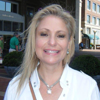 DMDC Employee Ferrante Noreen's profile photo