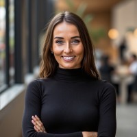 SmartRoom Employee Hailey Pollitzer's profile photo