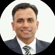 Email e telefono di Arjun Ranga