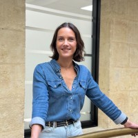 Doriane Debomy Email