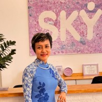 Phan Hoa Email & Phone Number