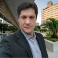 Henrique de Araújo Email