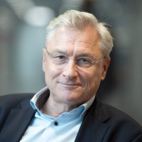 Per Öster Email