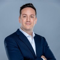Arturo Morales Email